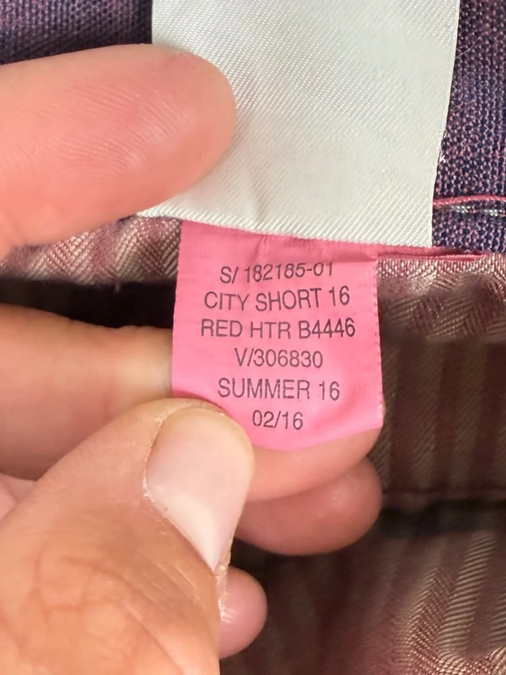 Banana Republic City Short in Red Heather Cotton 10
